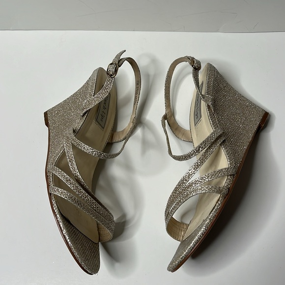 Touch Ups size 8 strappy, glittery wedges - Picture 5 of 9